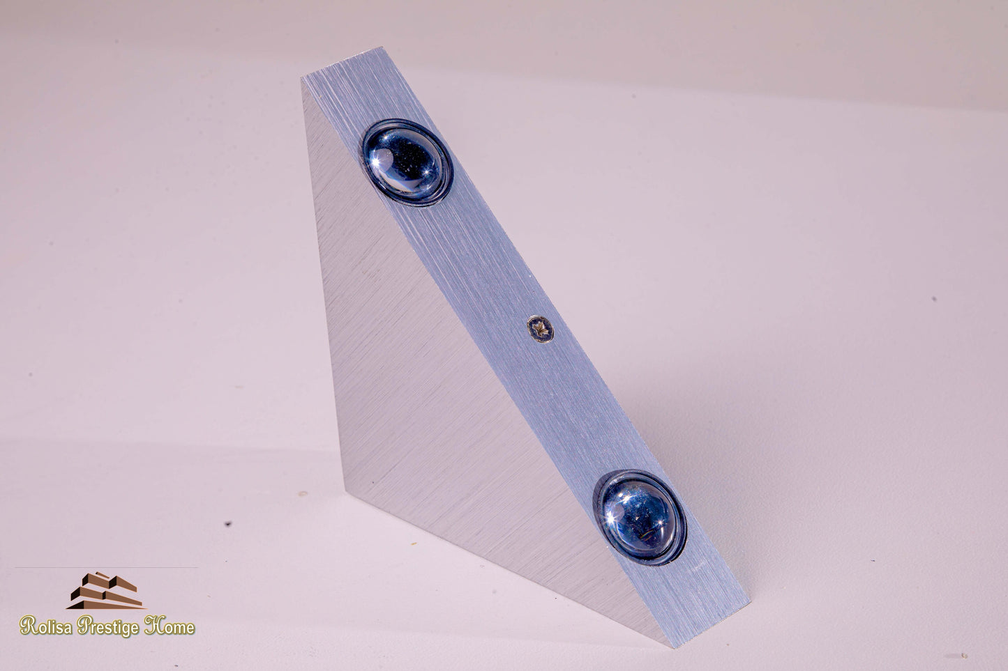 Triangle wall light