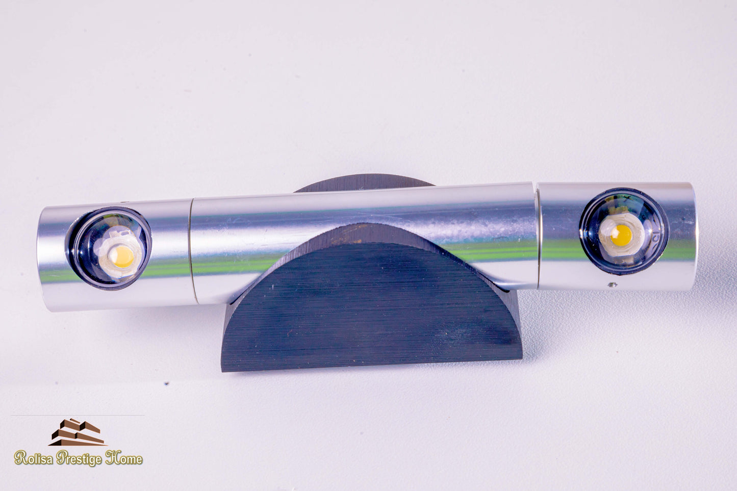 Two heads wall light